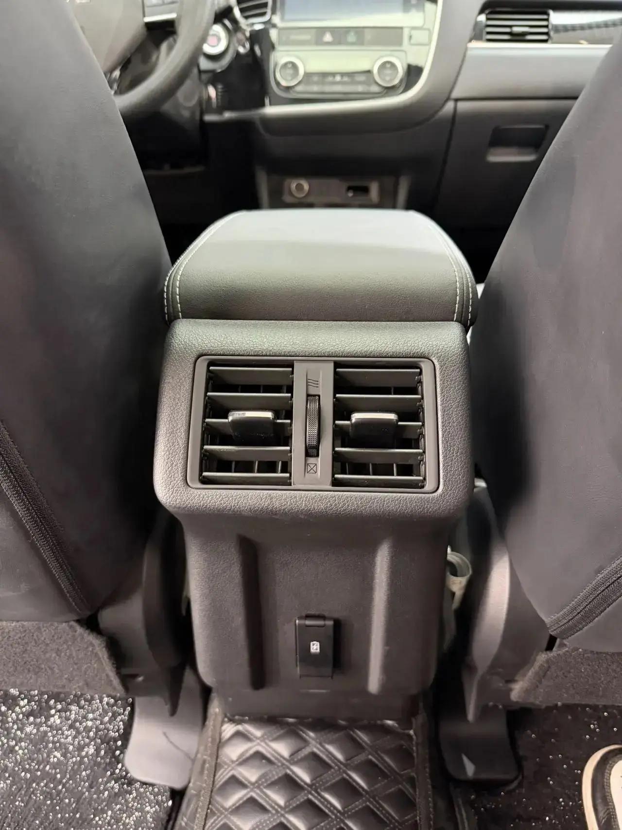 Mitsubishi Outlander — изображение 23