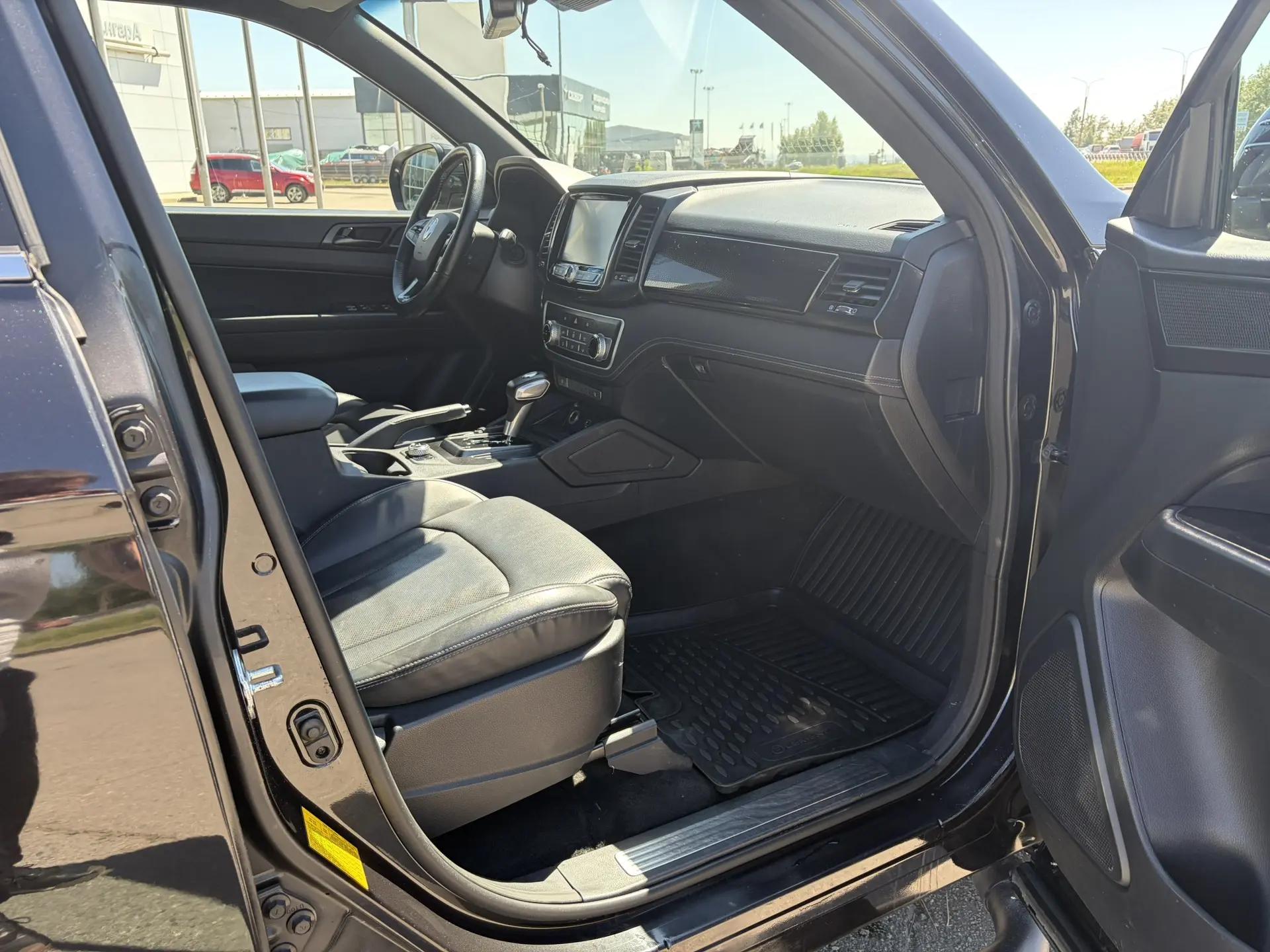 SsangYong Rexton Sports Khan — изображение 23